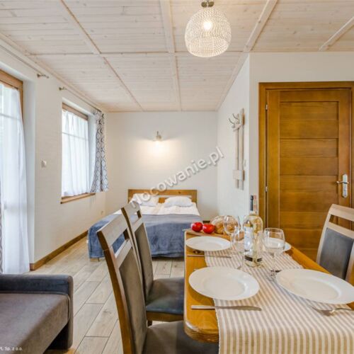 Apartament 4-osobowy z 1 pomieszczeniem sypialnianym