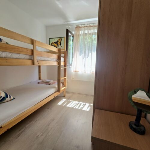 Forest View 2-Room Balcony Apartment for 3 Persons