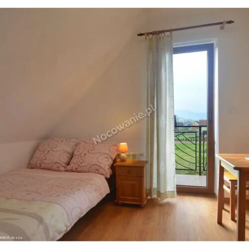 Pokój 2-osobowy z balkonem ze wspólną łazienką