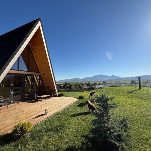 Cabană b pentru 5 pers. (se inchirieaza doar integral)