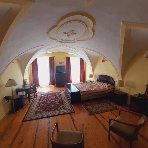 Rezydencja pokój 4-osobowy na piętrze Standard z 2 pomieszczeniami sypialnianymi (możliwa dostawka)