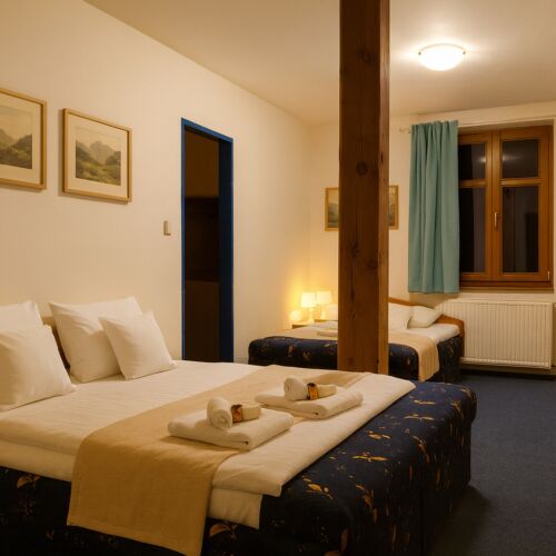 Classic Dreibettzimmer mit Badewanne