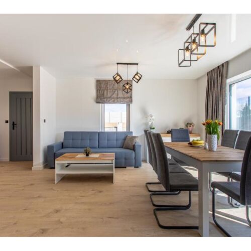 Apartament 8-osobowy z 4 pomieszczeniami sypialnianymi