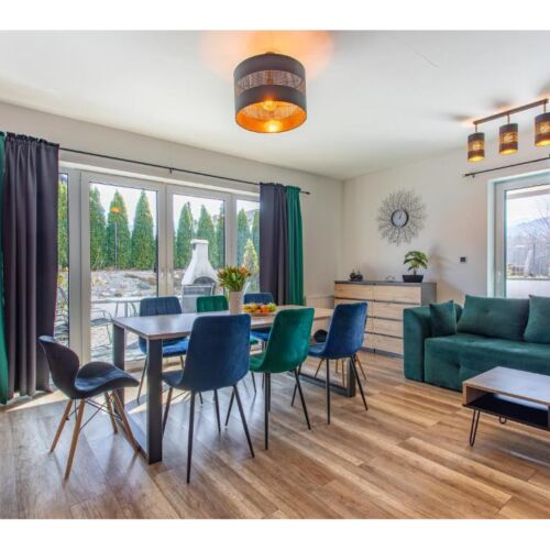 Apartament 8-osobowy z 4 pomieszczeniami sypialnianymi