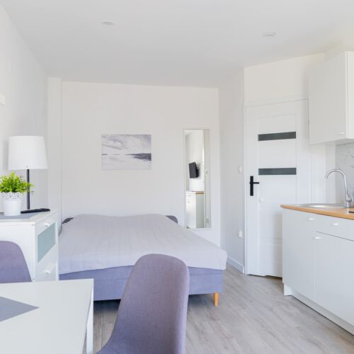 Pokój 4-osobowy z łazienką z aneksem kuchennym