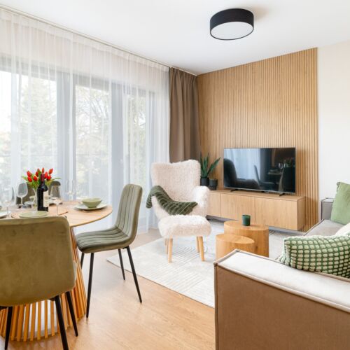 Upstairs Pleasant Interior Design 2-Room Apartment for 4 Persons