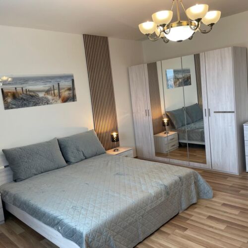 Deluxe 2-Room Family Apartment for 6 Persons (extra beds available)
