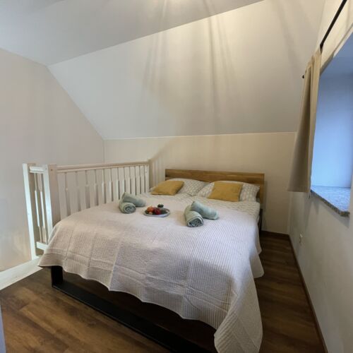 Apartament romantică la etaj cu 1 camera pentru 2 pers.