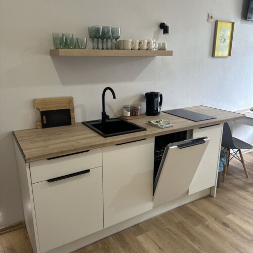 Apartament 7-osobowy z sutereną na parterze