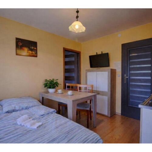 Apartament 4-osobowy z 2 pomieszczeniami sypialnianymi