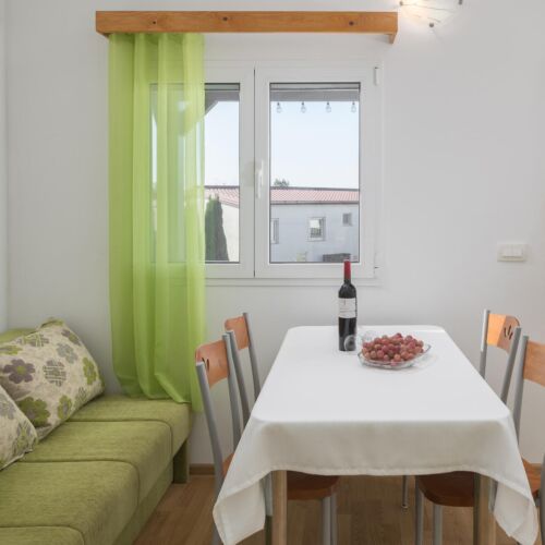 Casă de vară pentru 4 pers. (se inchirieaza doar integral)