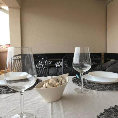 Apartament 4-osobowy z klimatyzacją na piętrze z 2 pomieszczeniami sypialnianymi