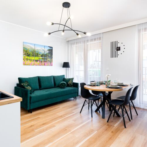 2-Room Balcony Apartment for 4 Persons with Kitchen