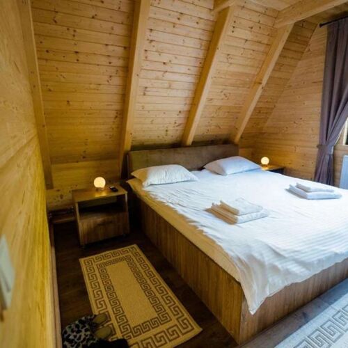 Roubenka (jako celek) pro 8 os.