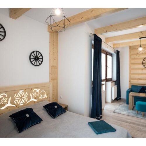 Pokój 3-osobowy ze wspólnym aneksem kuchennym