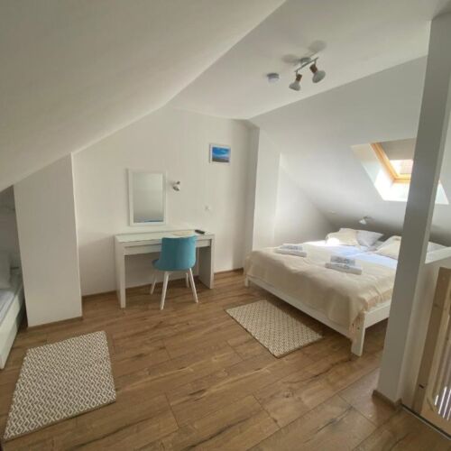 Apartman (jako celek) s klimatizací pro 5 os. na poschodí