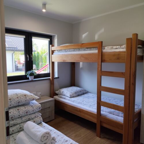 Domek letniskowy 5-osobowy Przyjazny podróżom rodzinnym z widokiem na ogród (możliwa dostawka)