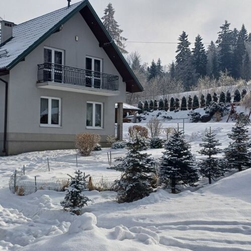 Pokój 3-osobowy na piętrze z widokiem na góry (możliwa dostawka)