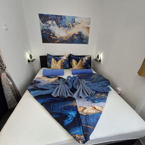 Comfort Pleasant Interior Design Apartment for 4 Persons