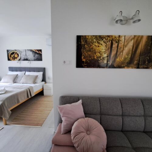 Garden View Upstairs 1-Room Apartment for 2 Persons (extra bed available)