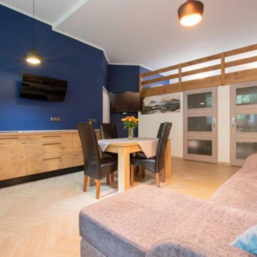 Apartman s galérií s vlastní malou kuchyňkou pro 6 os. se 2 ložnicemi