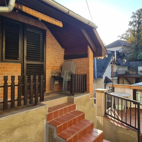 House (jako celek) pro 4 os. celý Dům 