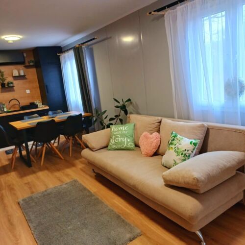 View to the Lake Whole House House for 4 Persons