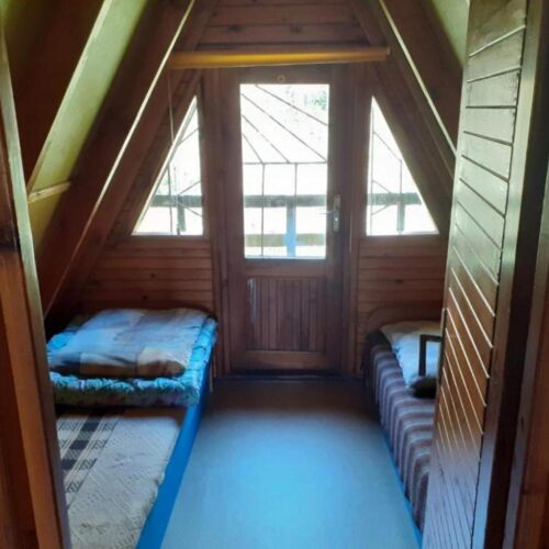 Casă de vară pentru 8 pers. (se inchirieaza doar integral)