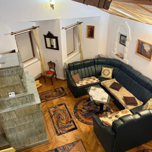 Casă de vacanță pentru 10 pers. (se inchirieaza doar integral)