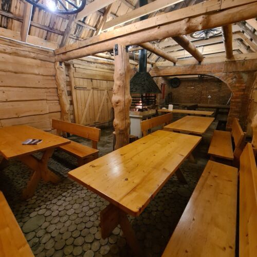 Whole House House for 41 Persons