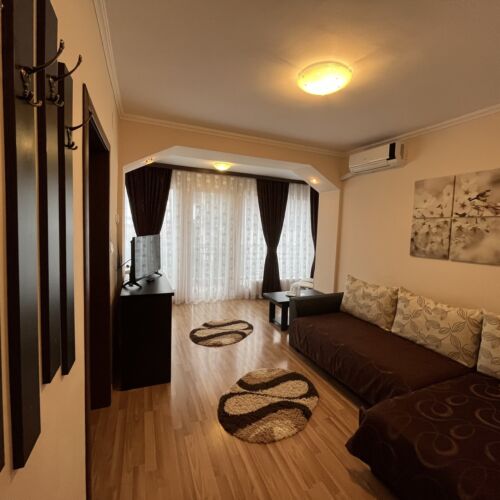 2-Room Family Suite for 4 Persons