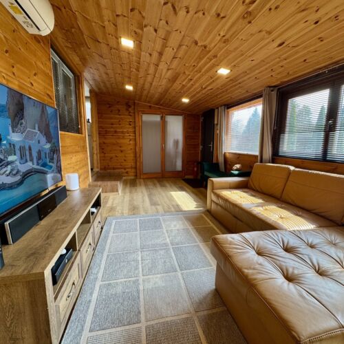 Ground Floor Premium House for 6 Persons