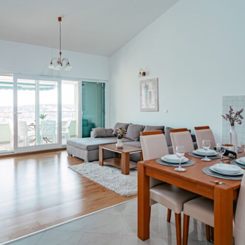 Sea View 3-Room Balcony Apartment for 6 Persons