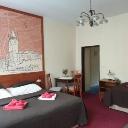 Pokoj se sprchou  pro 4 os.