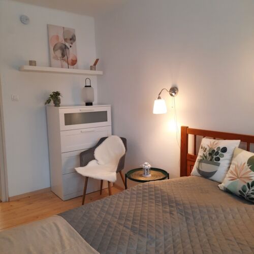 Garden View Ground Floor Apartment for 2 Persons