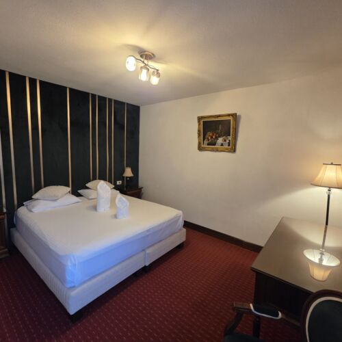 Apartament cu balcon cu vedere spre munte cu 2 camere pentru 4 pers.