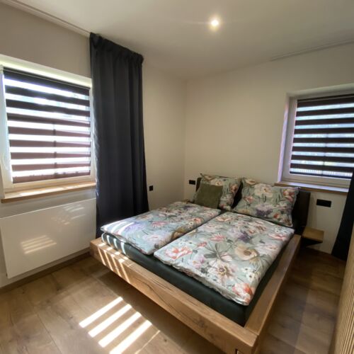 Romantic 1-Room Apartment for 2 Persons with Own Kitchen (extra beds available)