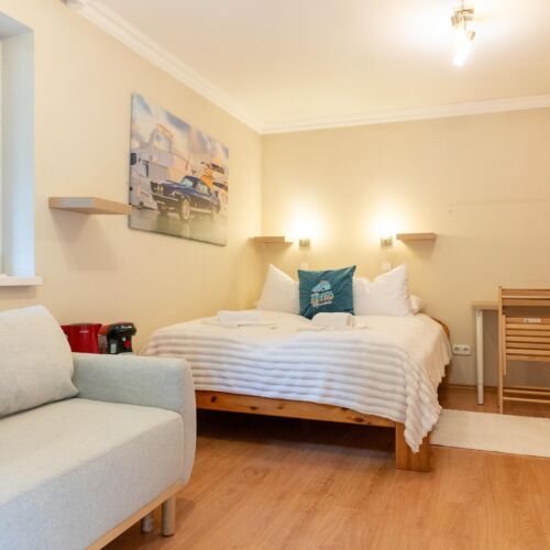 Garden View Pleasant Interior Design Triple Room