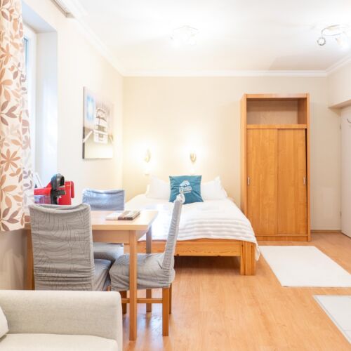 Garden View Pleasant Interior Design Triple Room