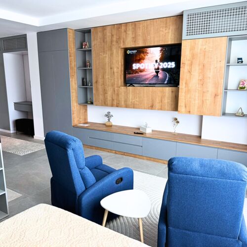 Apartament premium cu vedere parțială spre mare cu 1 camera pentru 2 pers. (se poate solicita pat suplimentar)