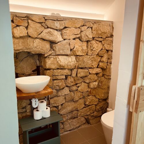1-Room Suite for 2 Persons