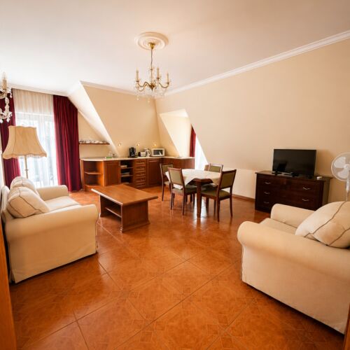 Manor House 2-Room Family Apartment for 4 Persons
