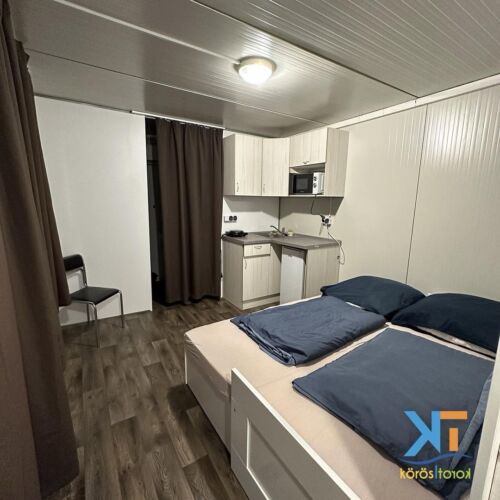 2-Room Air Conditioned Apartment for 4 Persons with Private Bathroom
