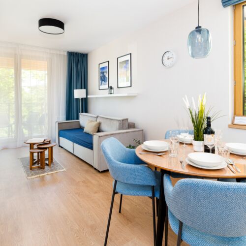 Upstairs Pleasant Interior Design 2-Room Apartment for 4 Persons