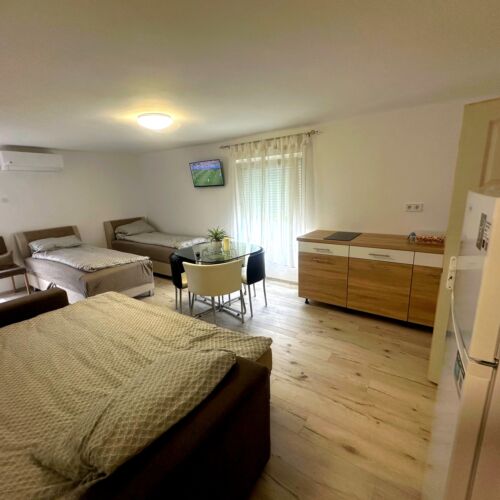 River View Upstairs 1-Room Apartment for 4 Persons
