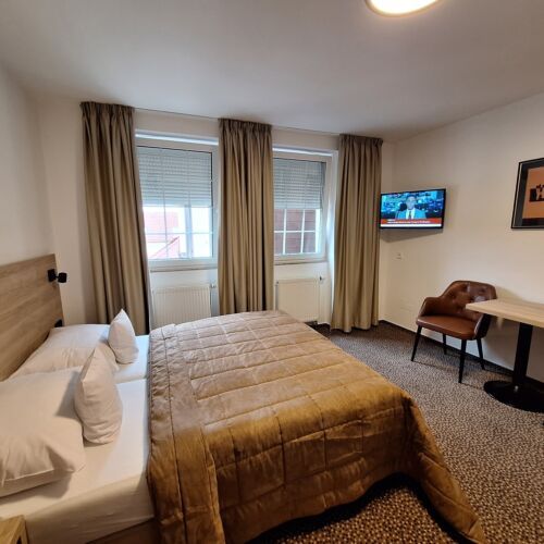 Dreibettzimmer